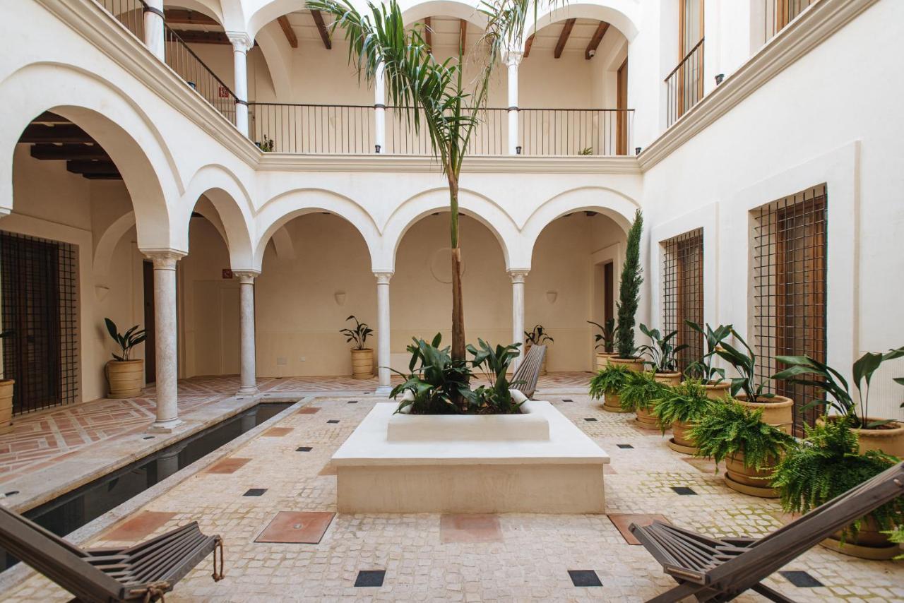Casa Del Rey Sabio Aparthotel Seville Exterior photo